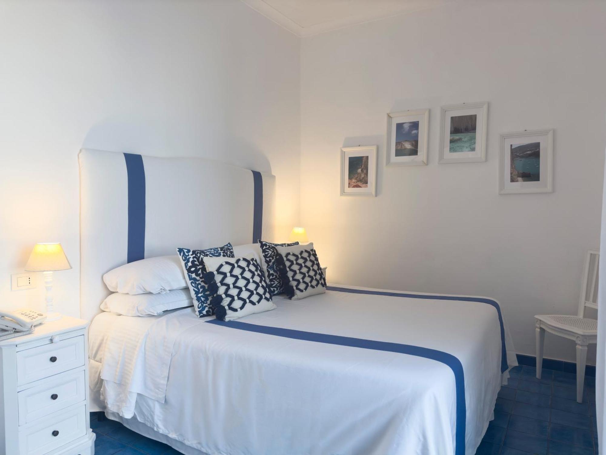 Hotel Chiaia Di Luna Ponza Eksteriør billede