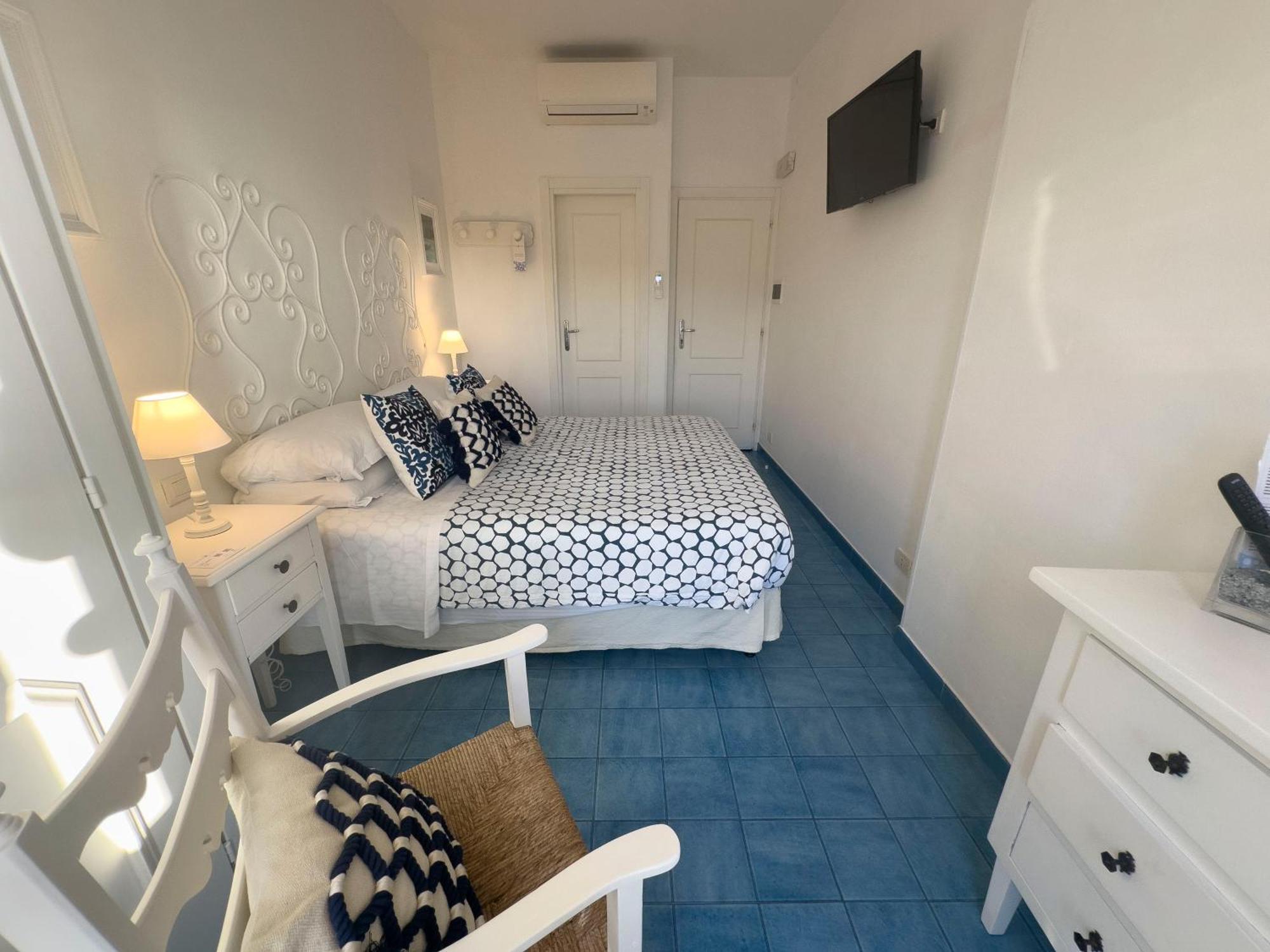 Hotel Chiaia Di Luna Ponza Eksteriør billede