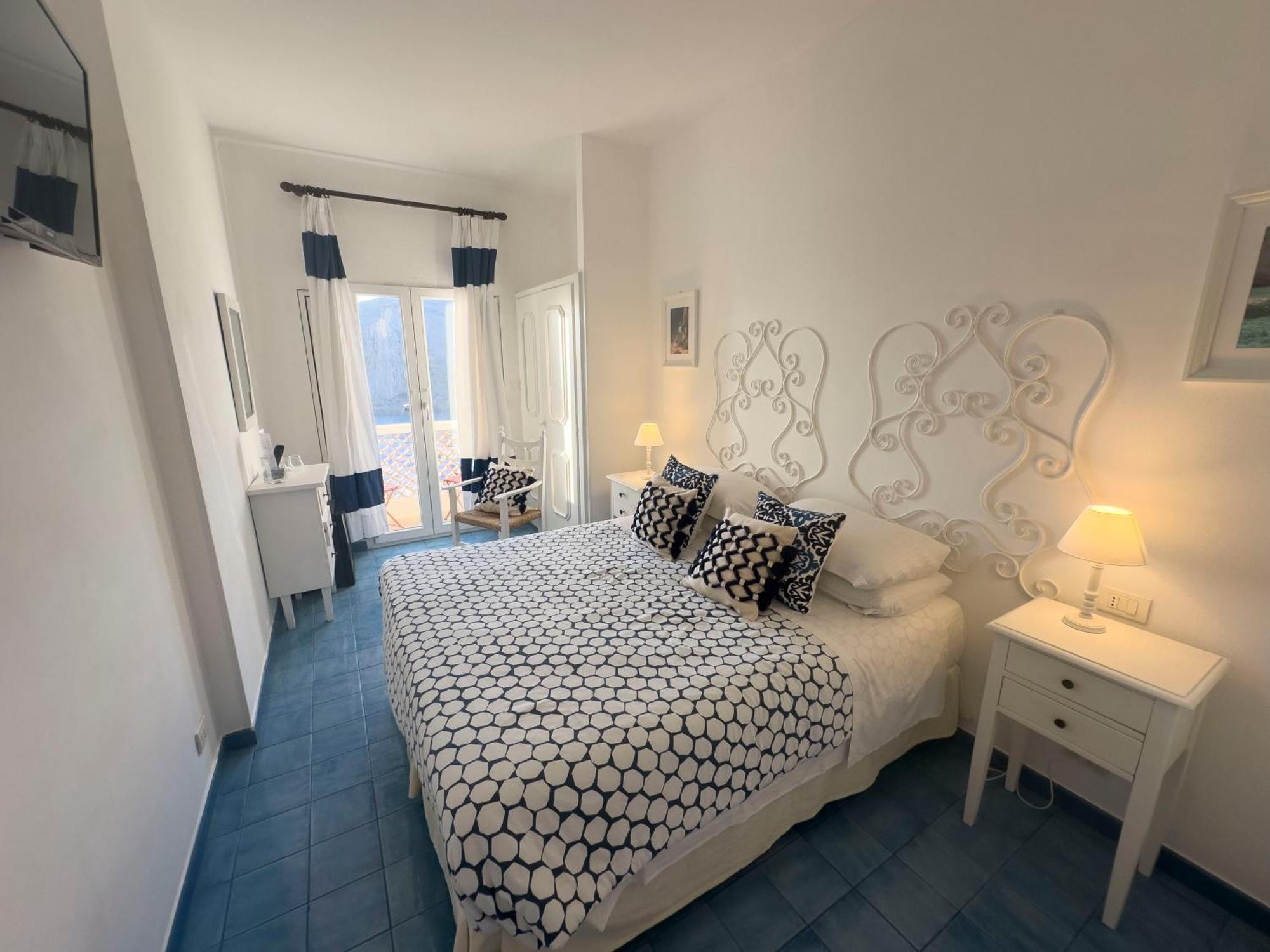 Hotel Chiaia Di Luna Ponza Eksteriør billede