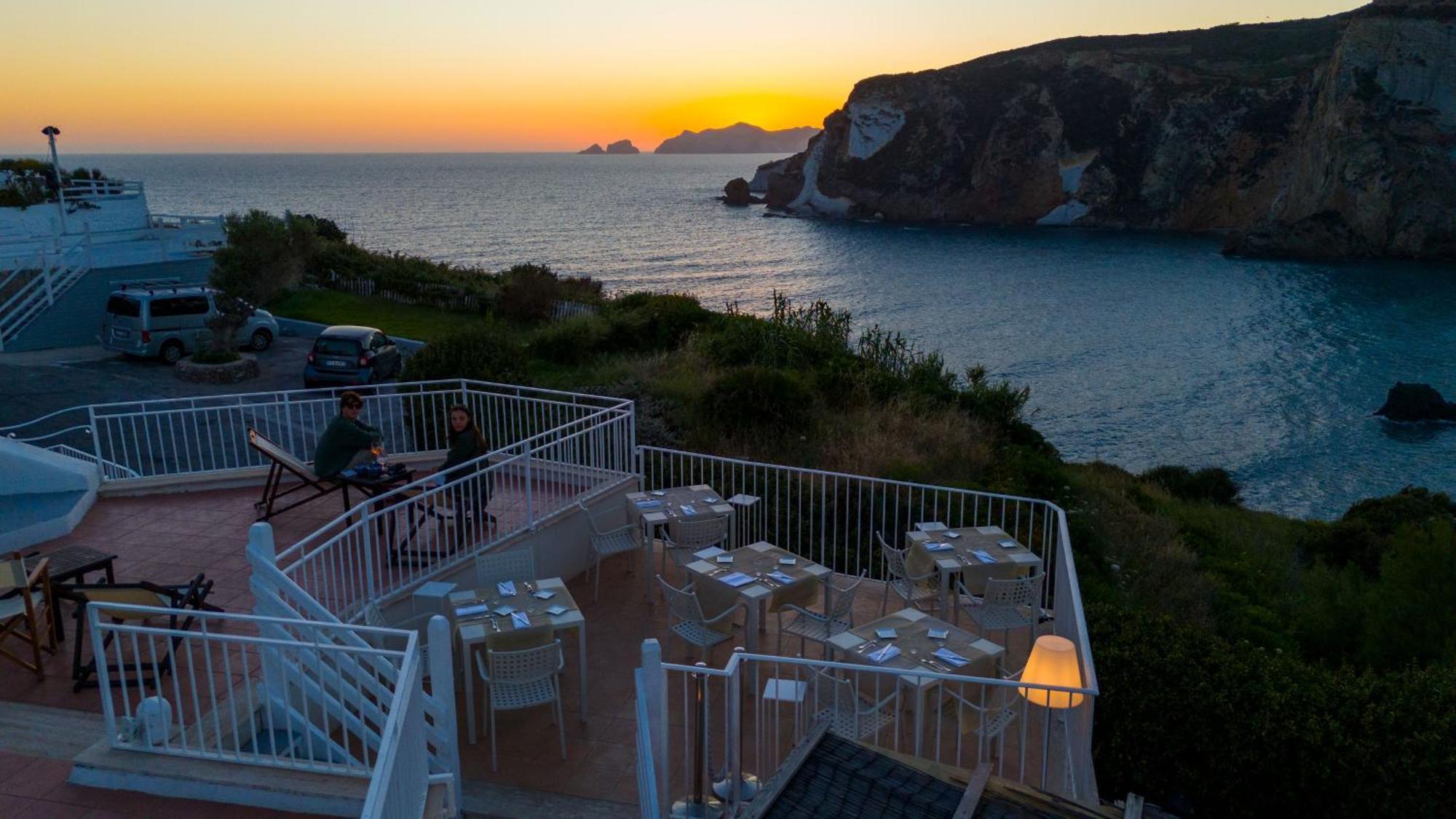 Hotel Chiaia Di Luna Ponza Eksteriør billede
