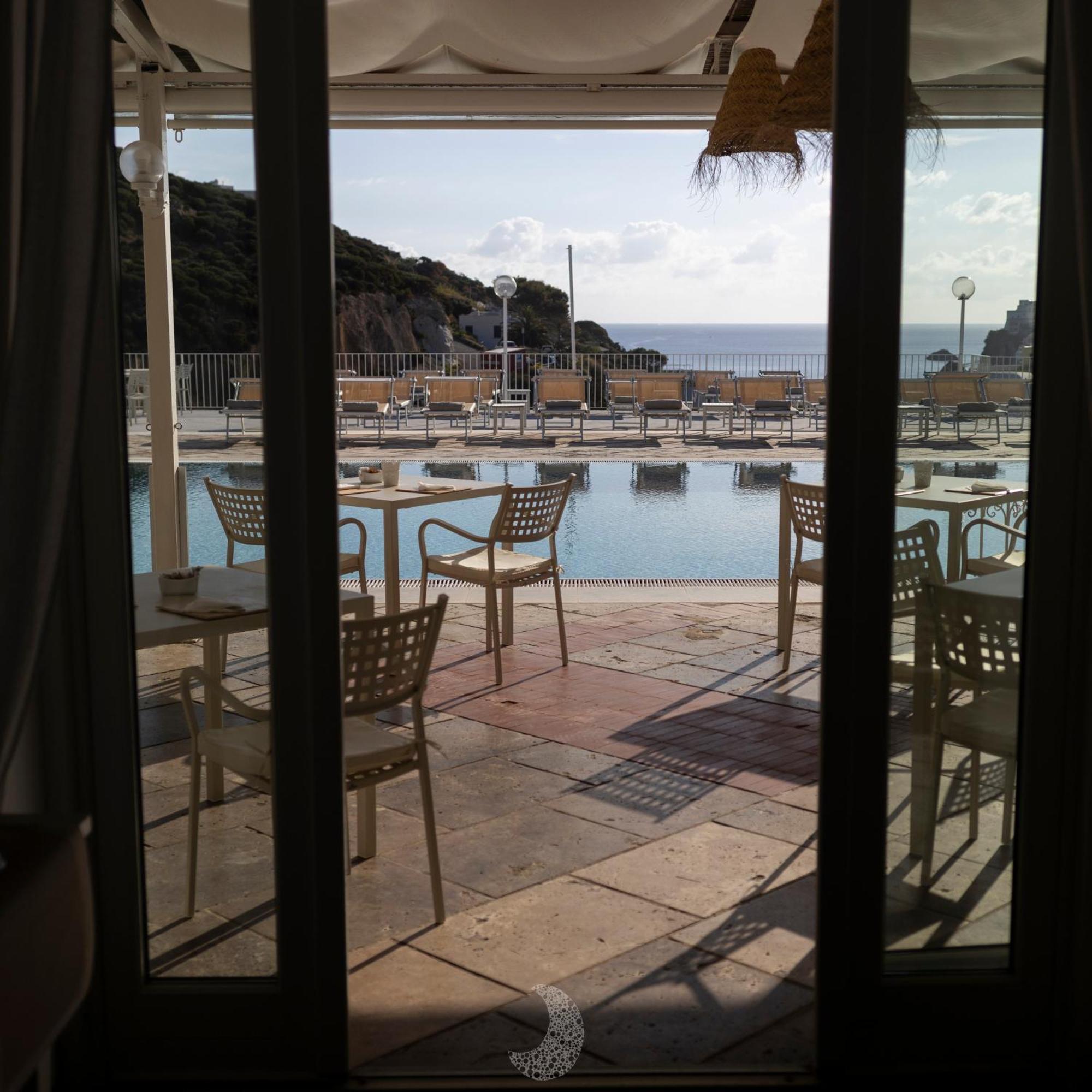 Hotel Chiaia Di Luna Ponza Eksteriør billede