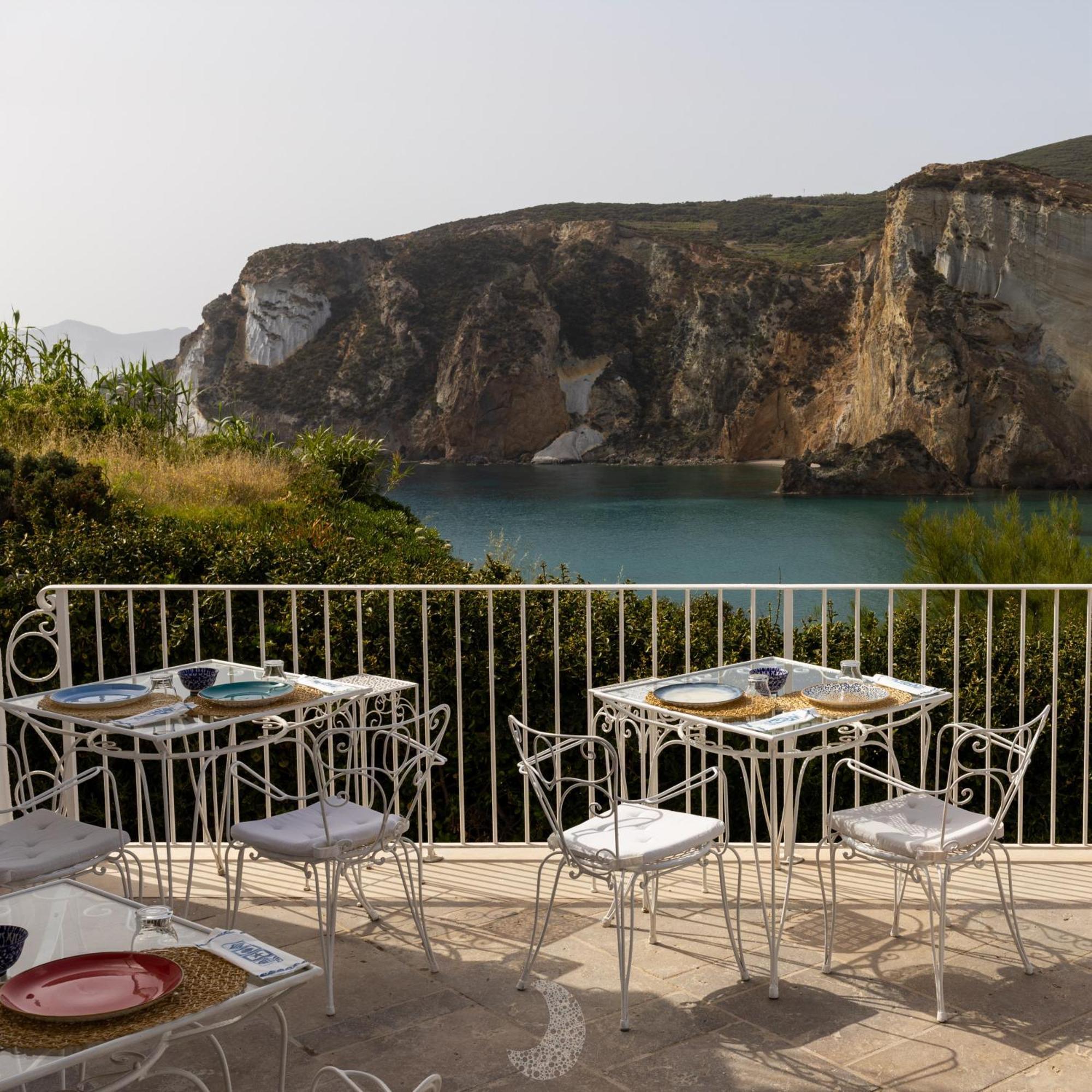 Hotel Chiaia Di Luna Ponza Eksteriør billede