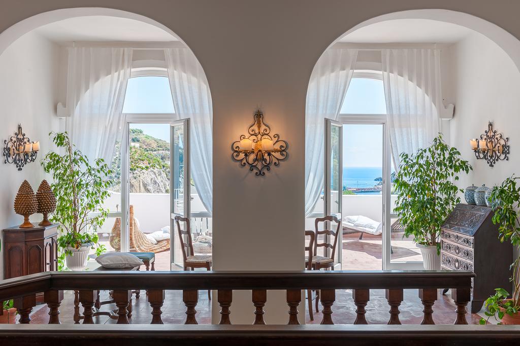 Hotel Chiaia Di Luna Ponza Eksteriør billede